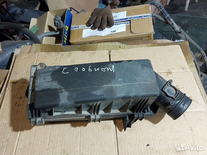 Корпус воздушного фильтра Форд Мондео 3