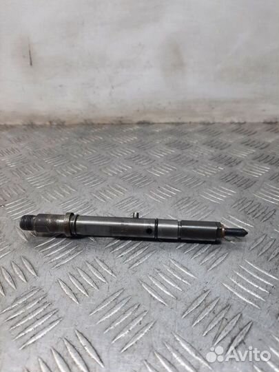 Форсунка Volkswagen Passat седан 2.5 AKN 2001