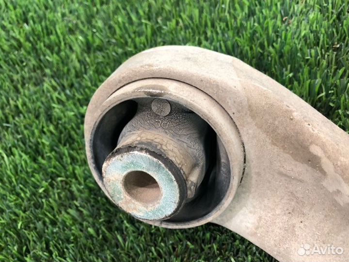 Рычаг подвески верхний передний левый Bmw 5 F11