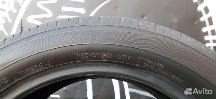 Toyo Tranpath R30 235/50 R18