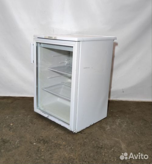 Холодильный шкаф Бирюса 152