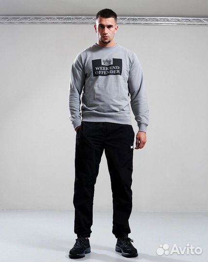 Свитшот Weekend Offender