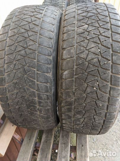 Bridgestone Blizzak DM-V2 225/55 R18