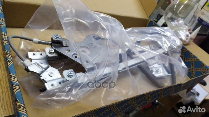 75-50447-SX стеклоподъемник электр пер.л. Ford