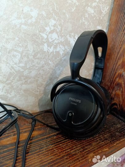 Наушники ретро