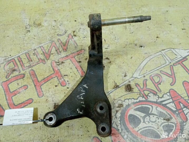 Кронштейн двигателя правый Chevrolet Spark A08S3