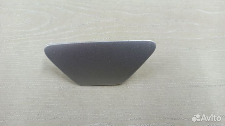 Крышка форсунки омывателя фар левая BMW 5 F10 F11