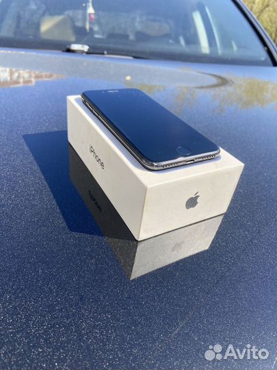 iPhone 7, 32 ГБ