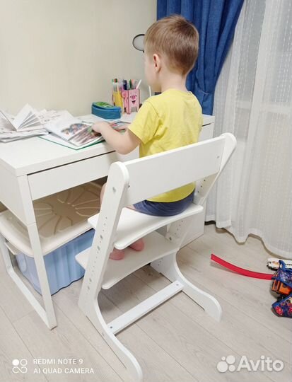 Детский растущий стул школьник