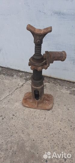 Домкрат винтовой СССР