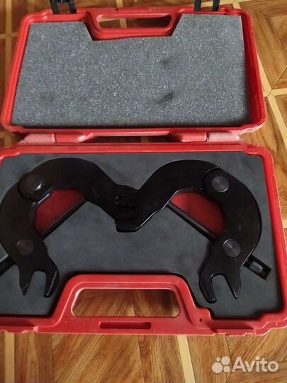 Приспособление для установки распредвалов