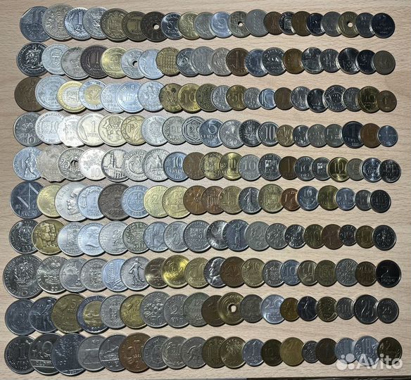 190 иностранных монет без повторов