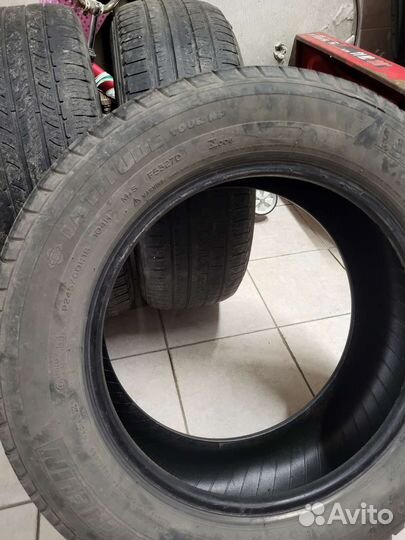Michelin 4x4 Synchrone 4/5 R18 204