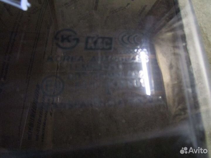 Стекло двери задней левой Hyundai Accent II (+тага