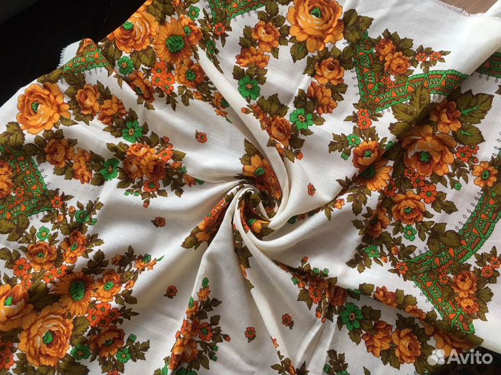 Платок павловопосадский