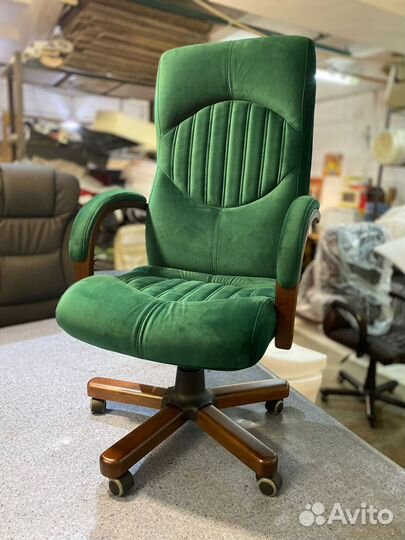 Компьютерное кресло