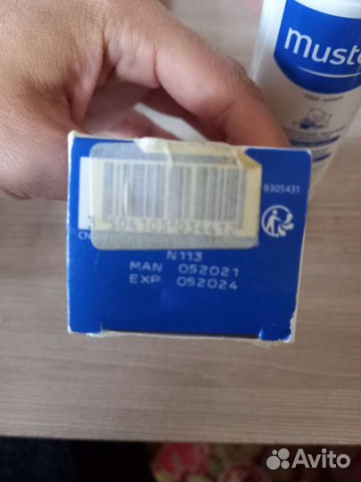 Крем и шампунь от молочных короче mustela