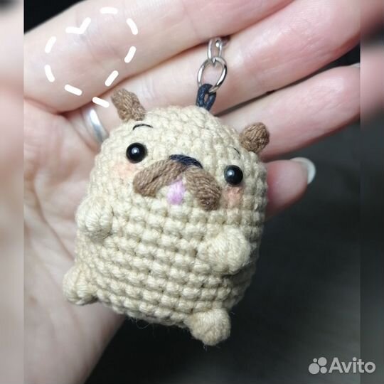 Брелок Мопс