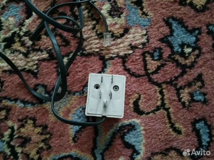 Провода подключения разные