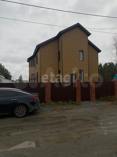 Дом 154,3 м² на участке 6,1 сот.