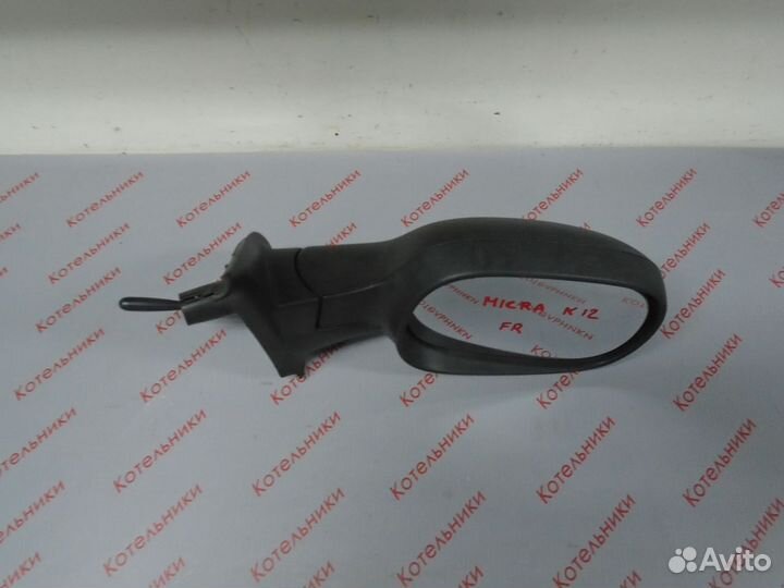 Nissan 96301-BG00B Зеркало правое