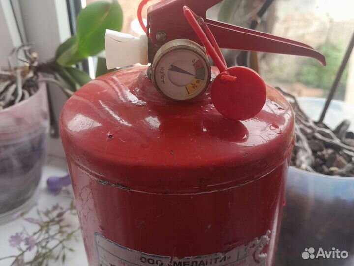 Огнетушитель порошковый