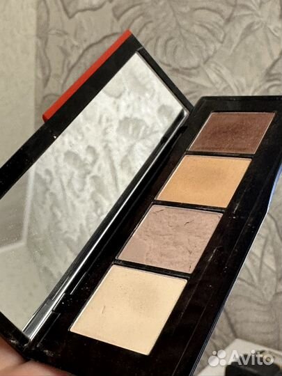 Палетка теней shiseido