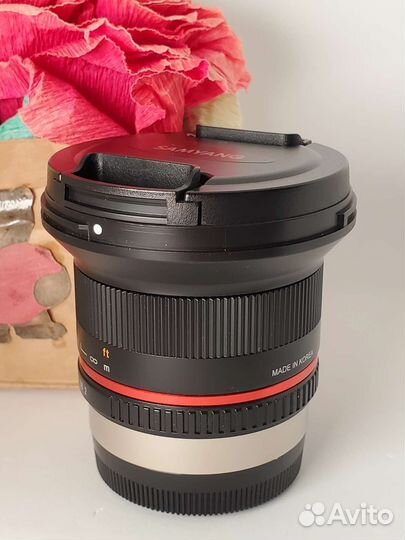 Объектив Samyang 12mm F2 NCS CS для Fujifilm X