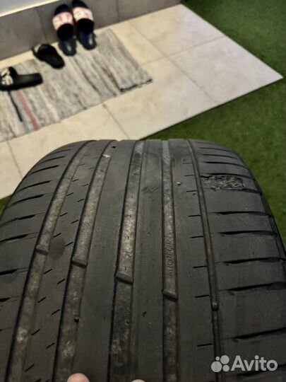 Michelin Pilot Sport 4 SUV 295/40 R21