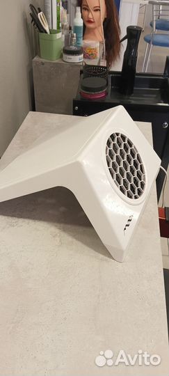 Пылесос для маникюра Max ultimate 7