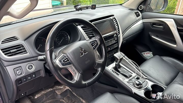 Mitsubishi Pajero Sport 2.4 AT, 2020, 125 000 км