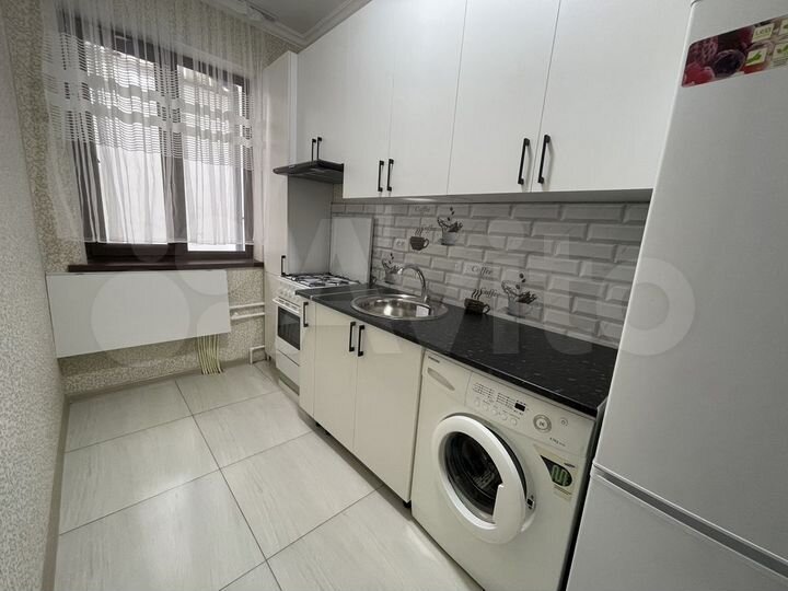 1-к. квартира, 30 м², 8/10 эт.