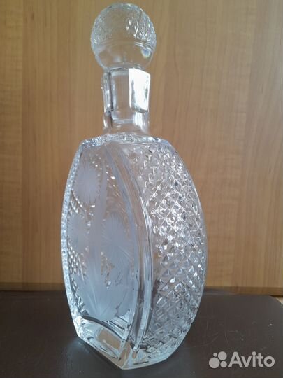 Хрустальный графин для напитков