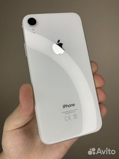 iPhone Xr, 64 ГБ