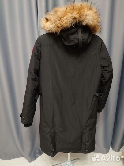 Куртка женская Canada Goose