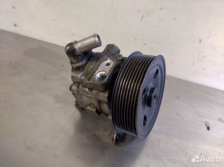 Насос гура 2,7 дизель Land Rover Discovery 3