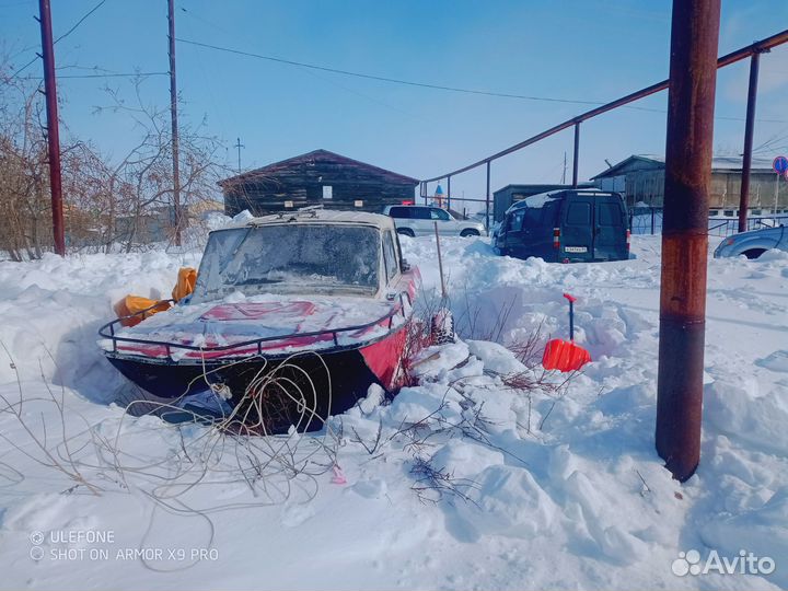 Продаю лодку 