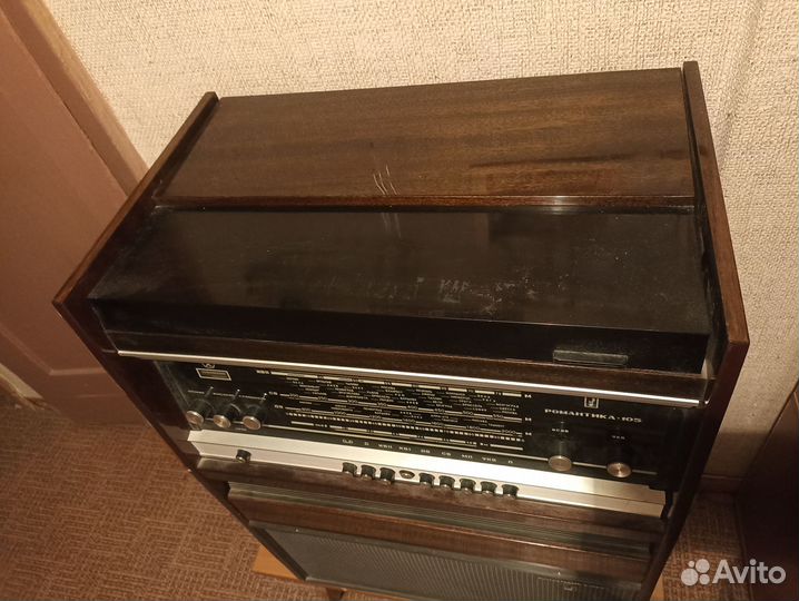 Радиола Романтика 105