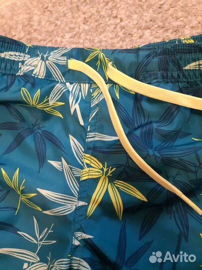 Шорты плавательные