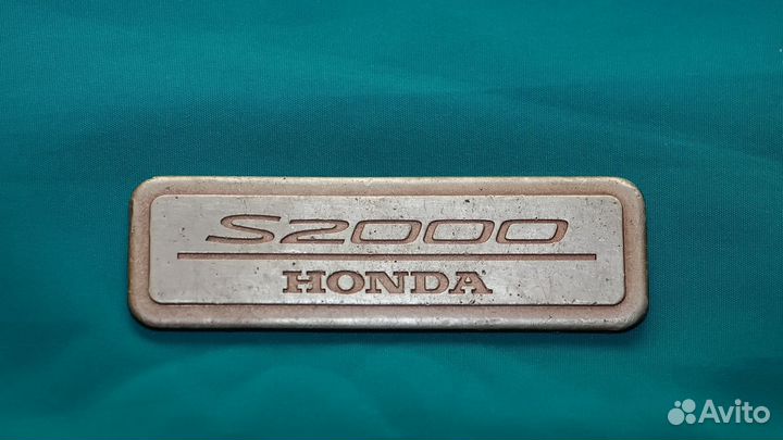 Шильдик Honda S2000