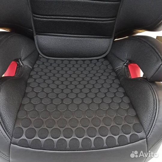 Автокресло 15036кг Широкое Kenga master черный