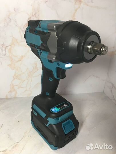 Новый Гайковерт Makita мощный