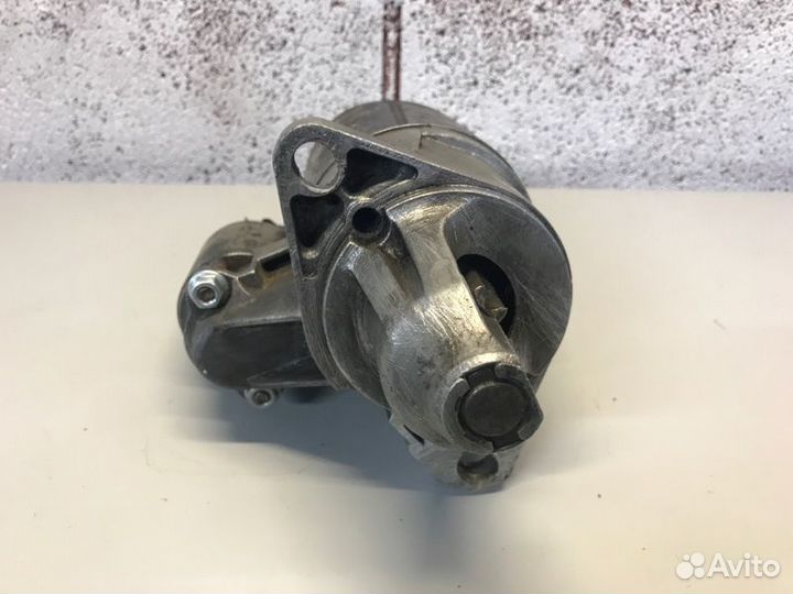 Стартер Toyota Hilux 1979-1983