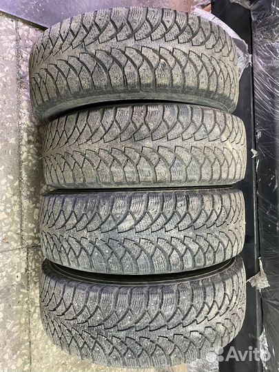 Nokian Tyres Nordman 4 185/65 R15 88T