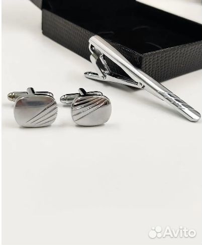 Зажим и запонки для галстука