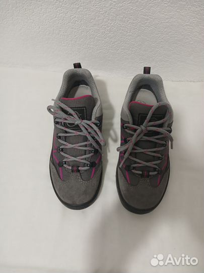 Ботинки на девочку 35