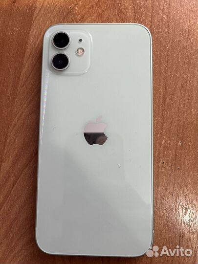 iPhone 12, 64 ГБ