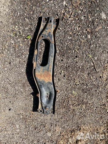 Кронштейн опоры кпп Kia Spectra