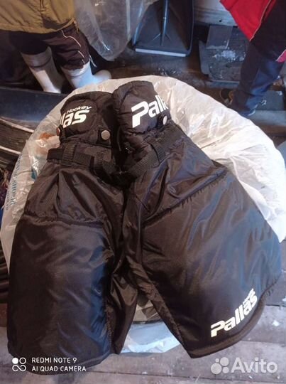 Хоккейные шорты sr- m и jr