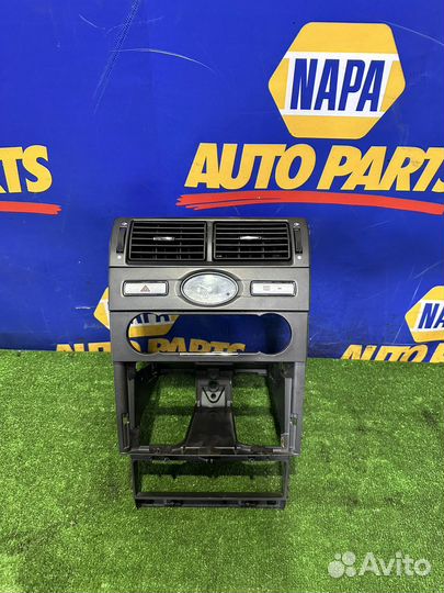 Центральная консоль Ford Mondeo 3 Рест